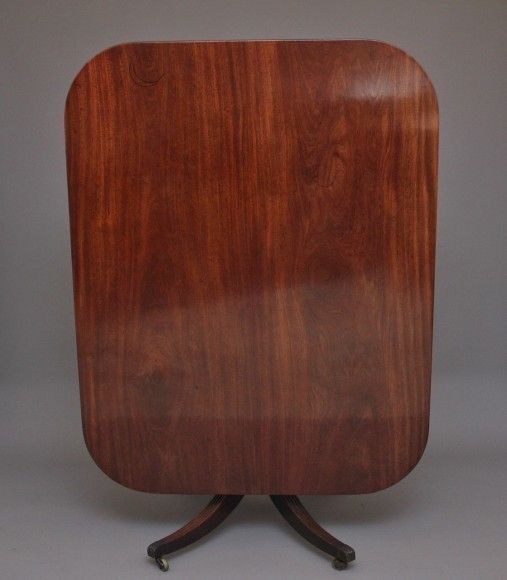 Early 19th Century Mahogany Breakfast Table