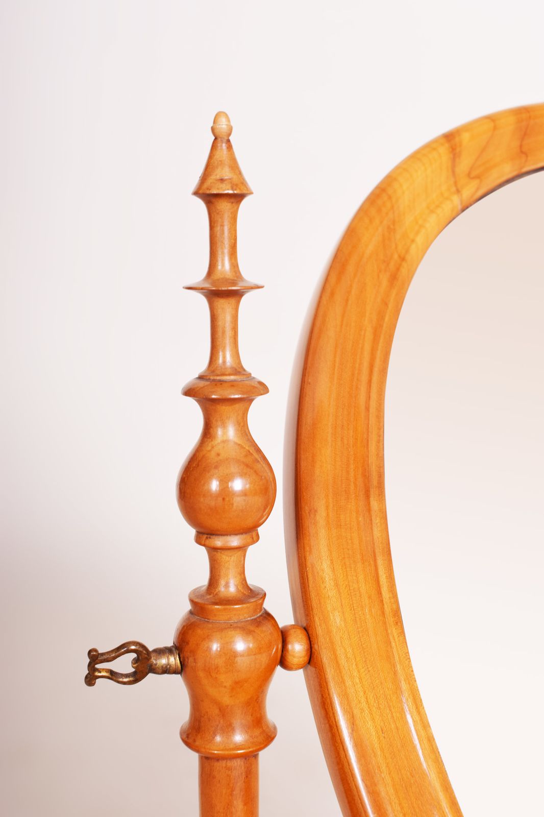 Small Dressing Table photo furniture