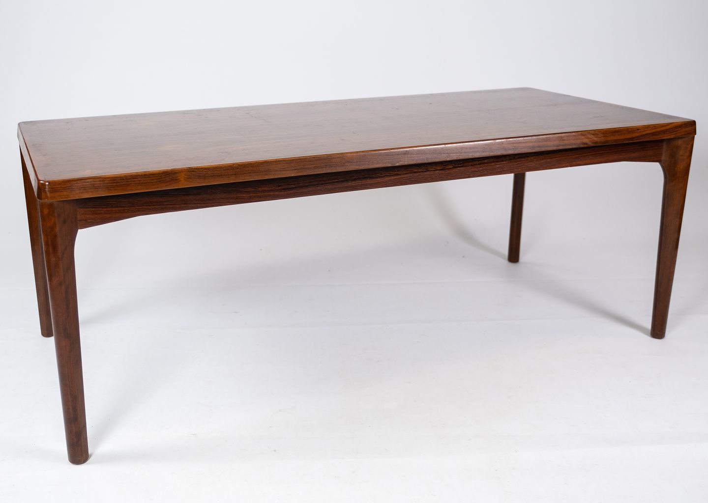 Rosewood Coffee Table Designed By Henning Kjærnuld And Manufactured By Vejle Møbelfabrik In The 1960s.