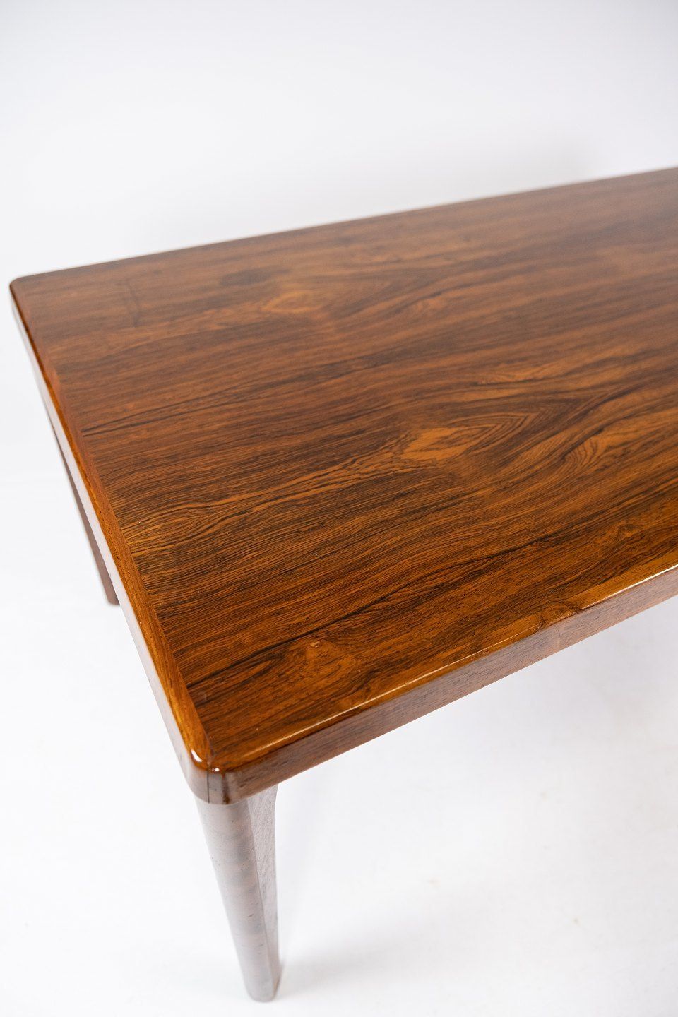 Rosewood Coffee Table Designed By Henning Kjærnuld And Manufactured By Vejle Møbelfabrik In The 1960s. photo vinterior