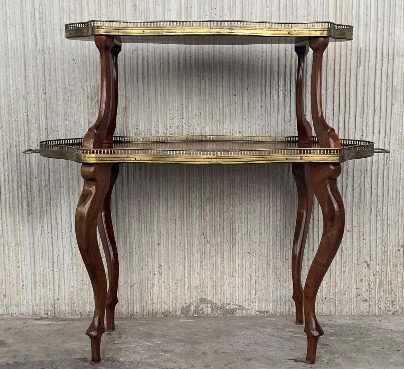 Table basse ou d'appoint française en acajou et laiton à deux plateaux photo 3347.0