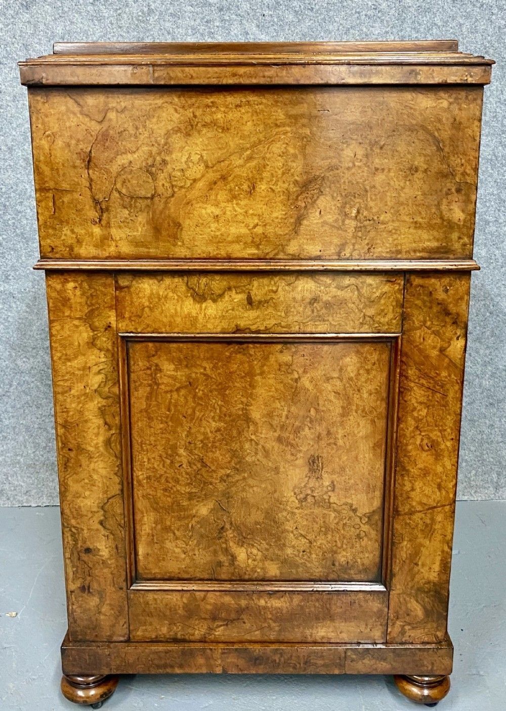 Furniture Victorian Burr Walnut Pop Up Davenport photo