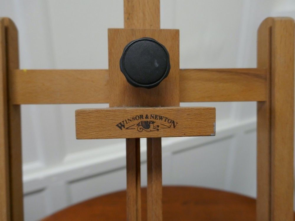 Paint Spattered Winsor And Newton Folding Table Top Easel photo 540.0