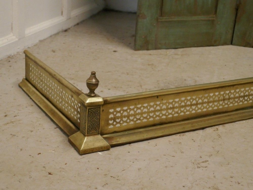Long Victorian Pierced Brass Fender photo 570.0