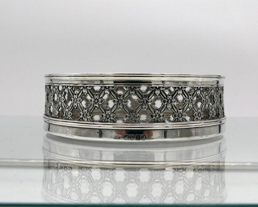 photo furniture Early 19th Century Antique George IV Sterling Silver Wine Coaster London 1824 Benjamin Smith Iii