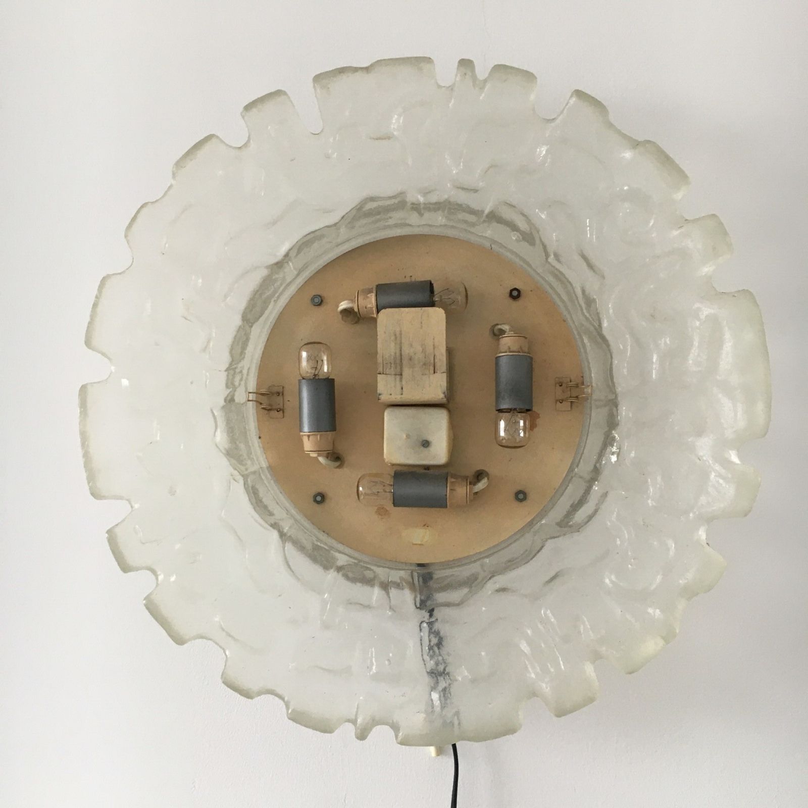 Hillebrand Vintage Lucite Wandspiegel Met Achtergrondverlichting, Jaren 1970, Duitsland photo vinterior