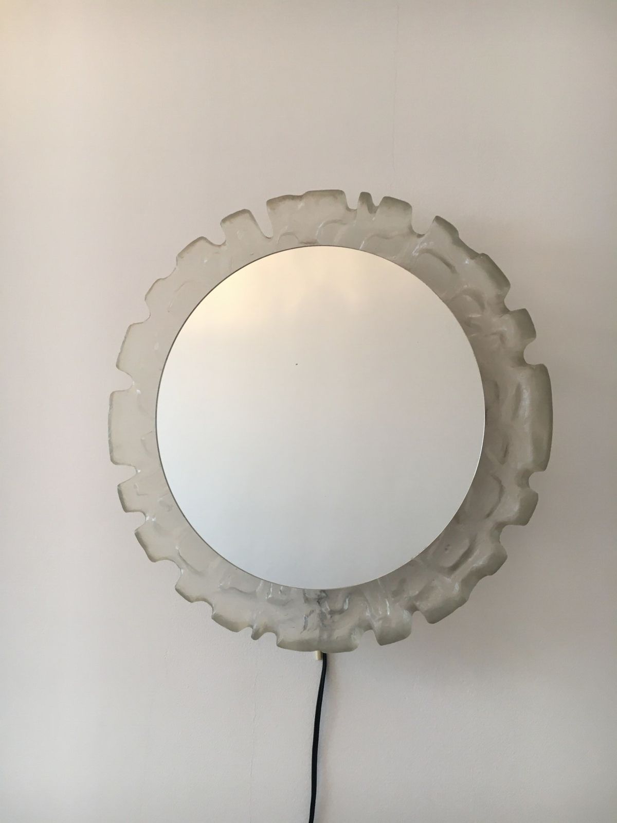 Hillebrand Vintage Lucite Wandspiegel Met Achtergrondverlichting, Jaren 1970, Duitsland photo buy