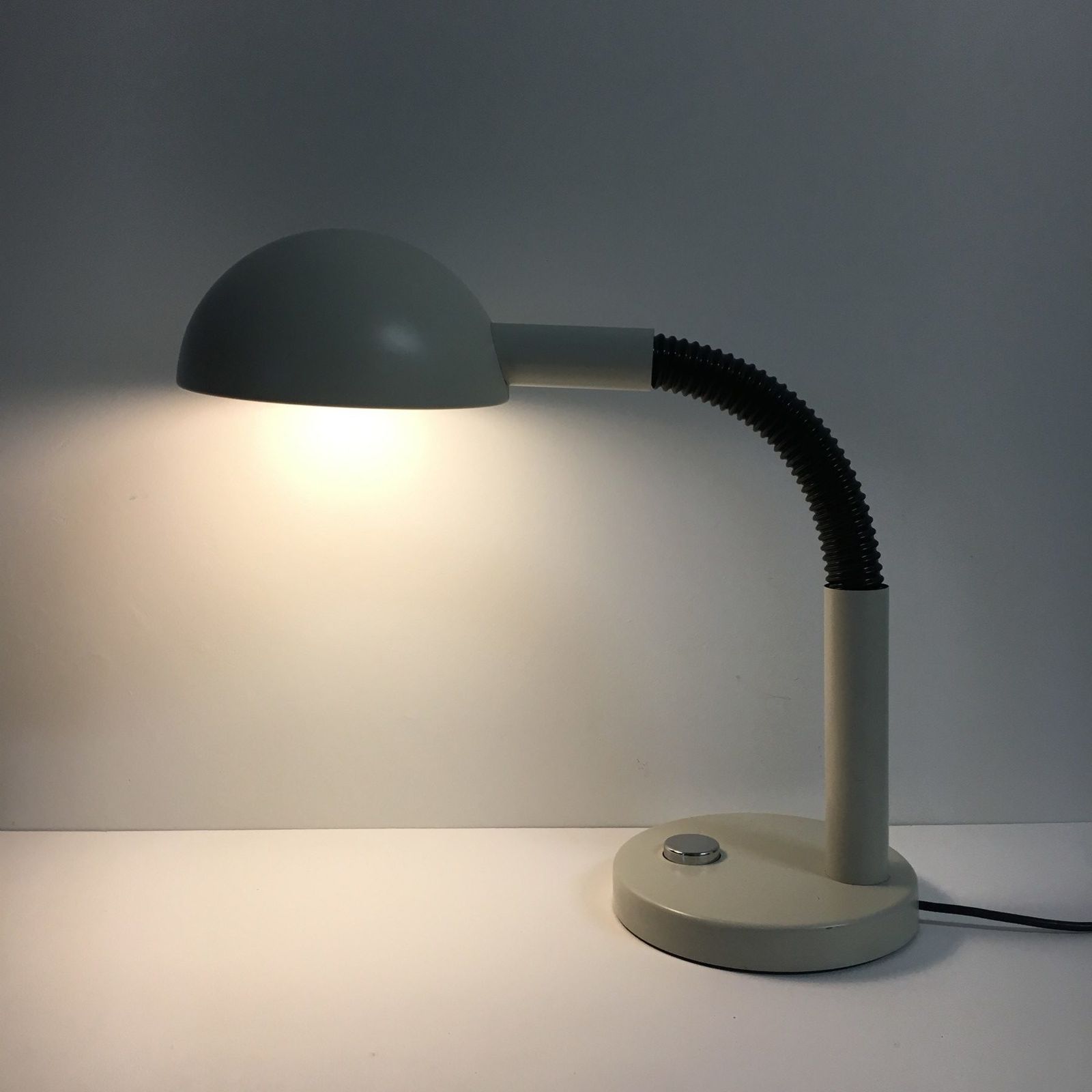 Egon Hillebrand Bureaulamp, Jaren 1970 photo furniture
