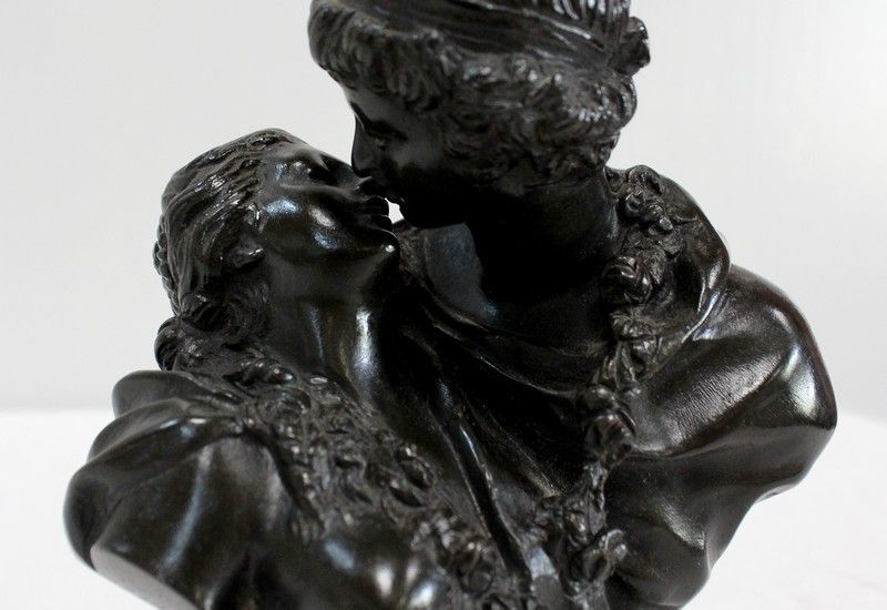 Bronze “The Given Kiss” After Houdon    2nd Half Of The 19th Century photo 724.09