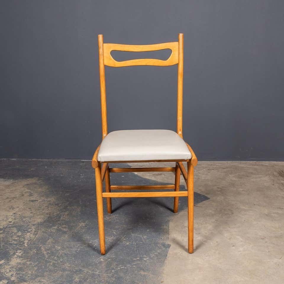 photo vintage 20th Century Italian Beech Table & Set Of Six Chairs C1950