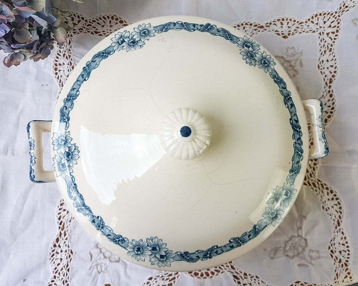 Longchamp "Denise" Soup Tureen Terre De Fer Soup Tureen Blue Flowers Decor ~ Old Dish ~ French Antique photo vinterior