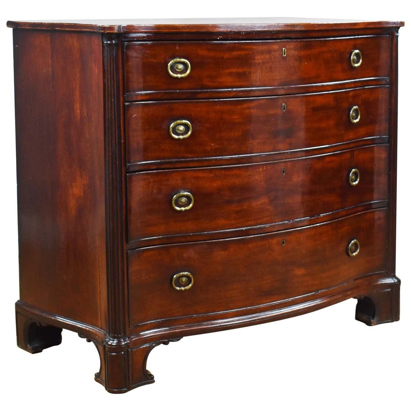 18th Century George III Mahogany Serpentine Chest photo furniture