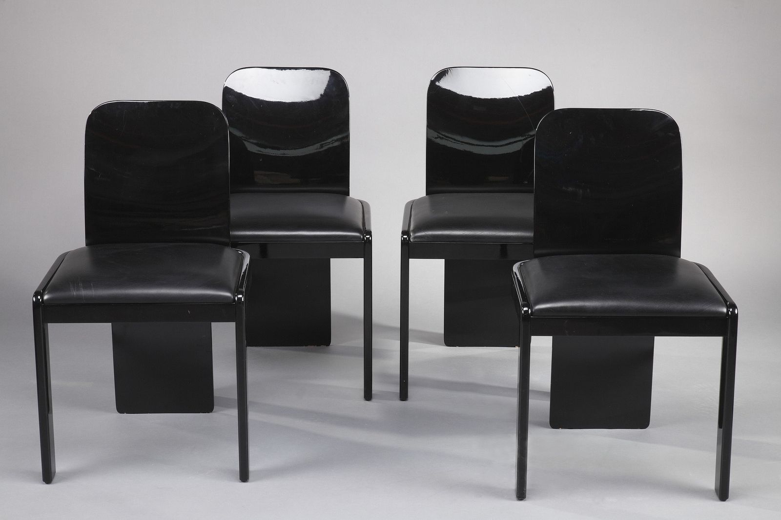 Table de jeu et chaises italiennes par Pierluigi Molinari pour Pozzi, 1970 photo vintage