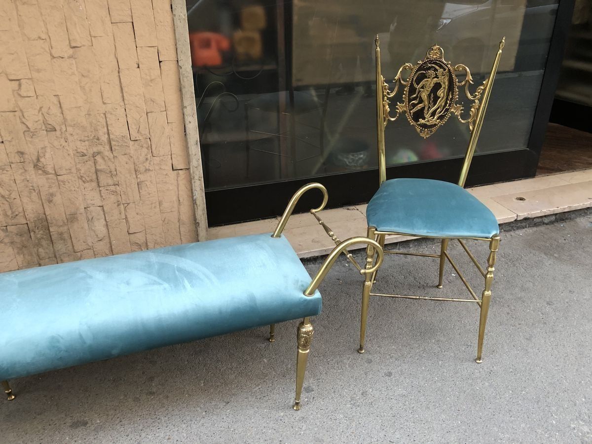 photo vinterior Chiavari Chairs And Vintage Brass Ottoman, 1950s, Set Of 3
