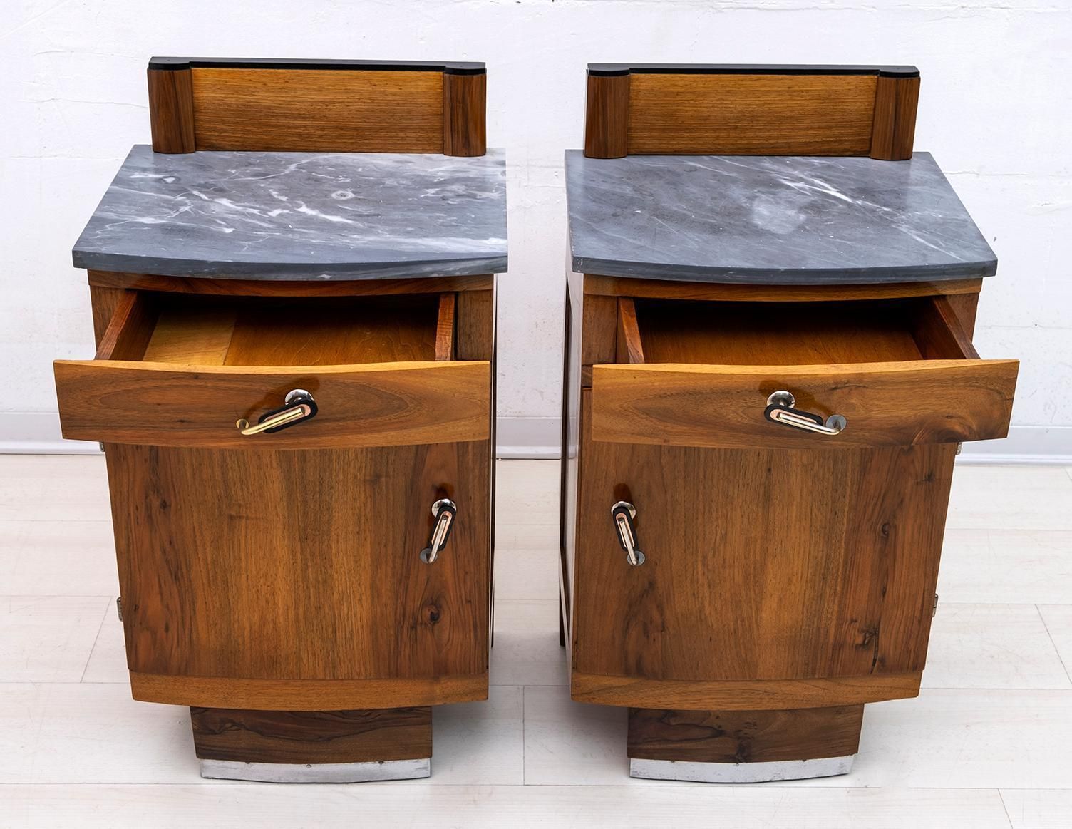 Pair Of Art Dèco Italian Walnut And Grafite Gray Marble Bedside Tables, 1920s photo vinterior