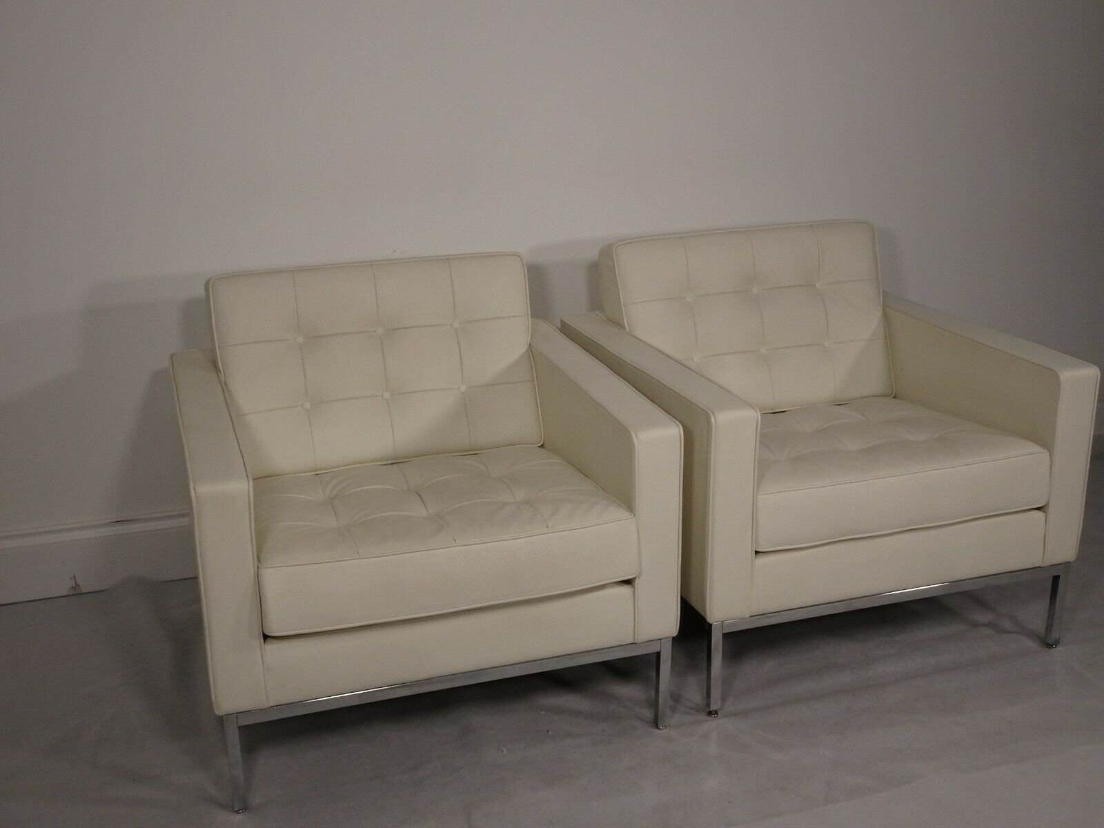Stunning Pair Of Genuine Florence Knoll 1954 Lounge Chair In Luxurious Leather photo Furniture