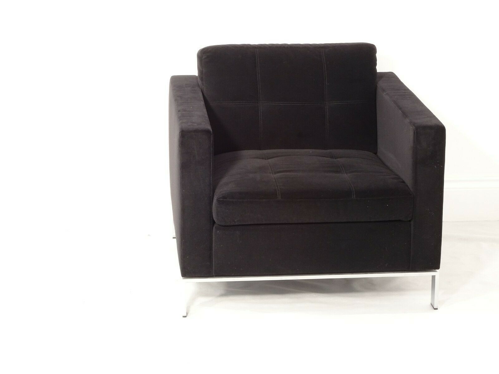 Immaculate Pair Of Walter Knoll 502 Foster Chairs In Jet Black Velvet photo buy