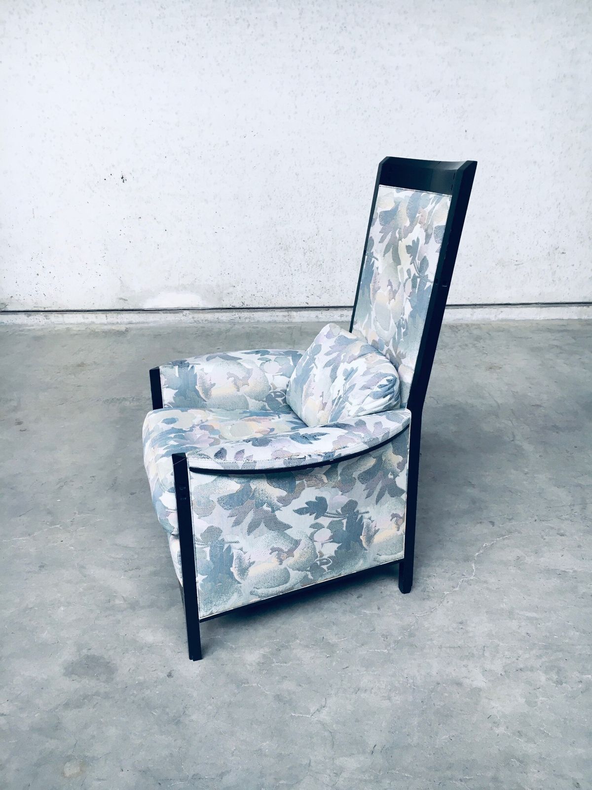 photo for sale Galaxy 'Peggy' High Armchair By Umberto Asnago For Giorgetti, Italy 1990s