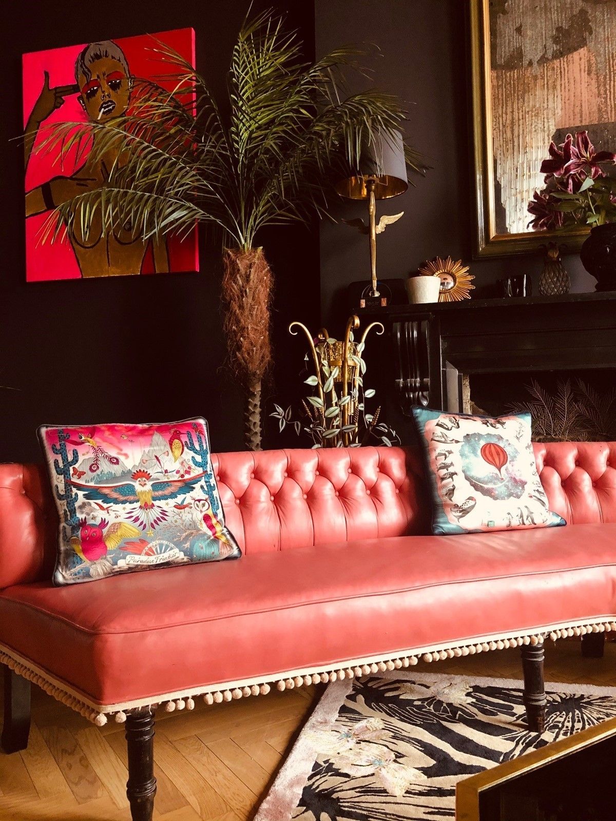 photo furniture Antique Raspberry Leather Sofa