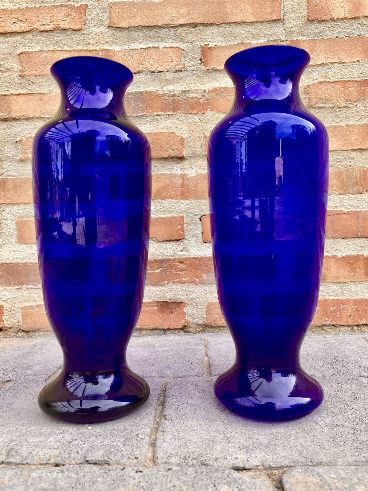 Colorful Pair Of Cobalt Blue Vintage Italian Murano Glass Vases