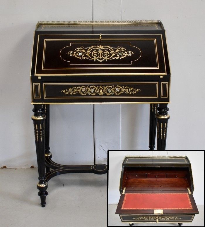 Small Sloping Desk In Blackened Pear, Napoleon III Period Early 19th Century