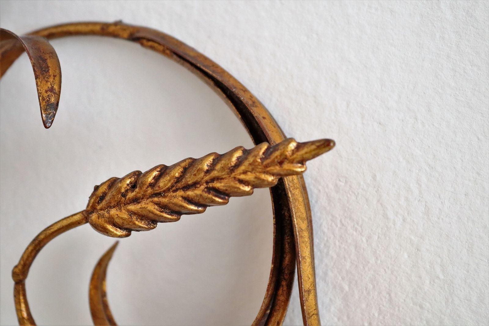 3958.08 Italian Midcentury Gilt Tole Wall Sconces With Wheat Sheaf, 1950s, Set Of Five photo