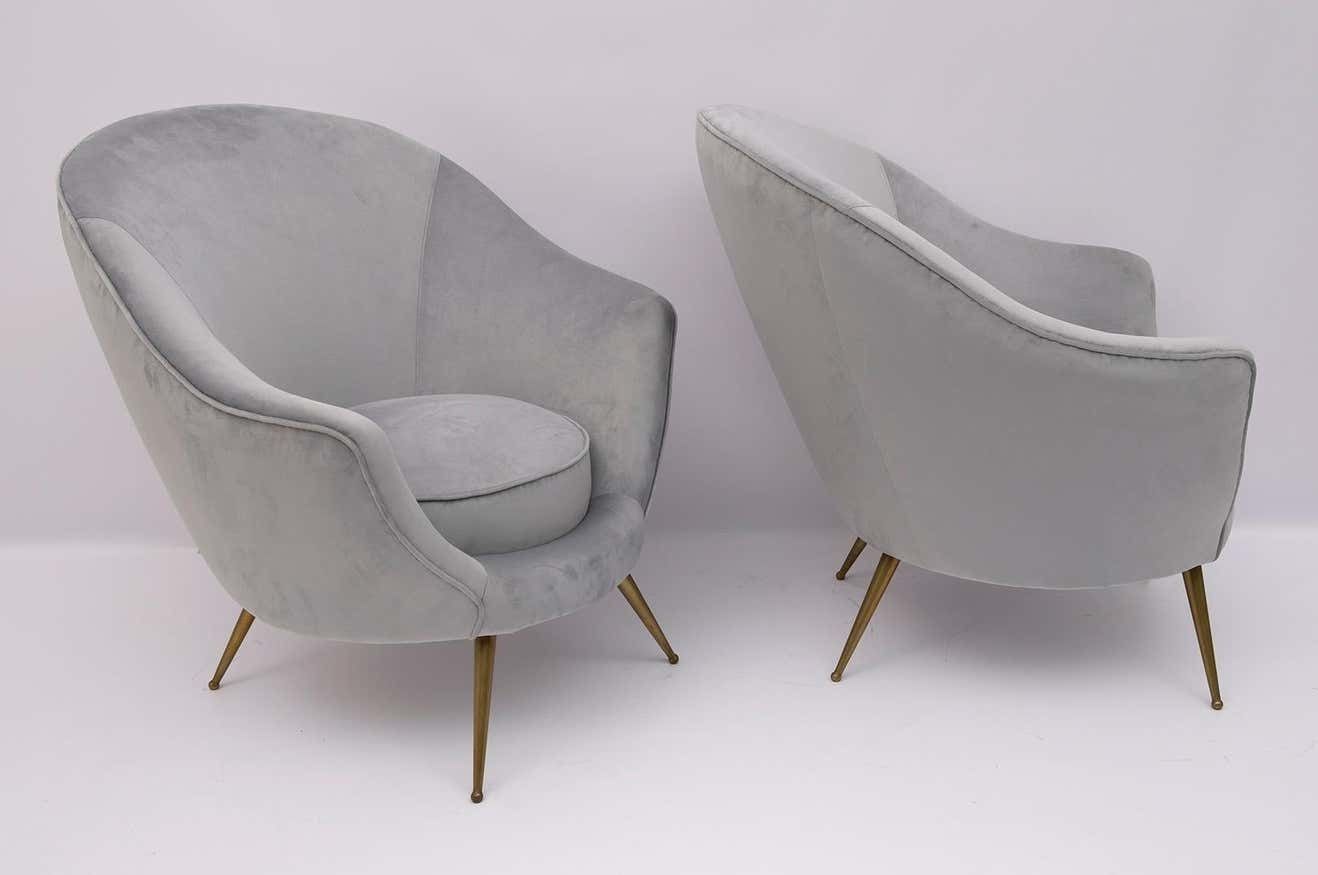 Federico Munari Mid Century Modern Italian Curved Sofa And Two Armchairs, 1950s photo Furniture