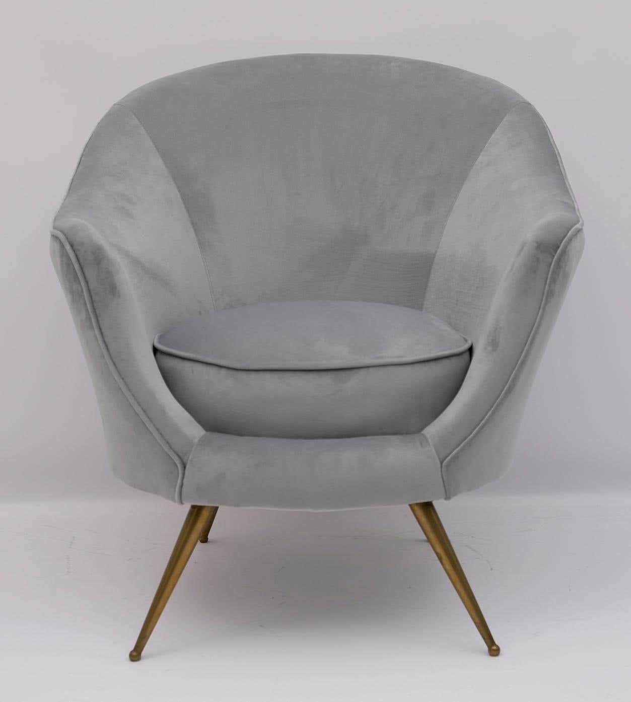 photo buy Federico Munari Mid Century Modern Italian Curved Sofa And Two Armchairs, 1950s