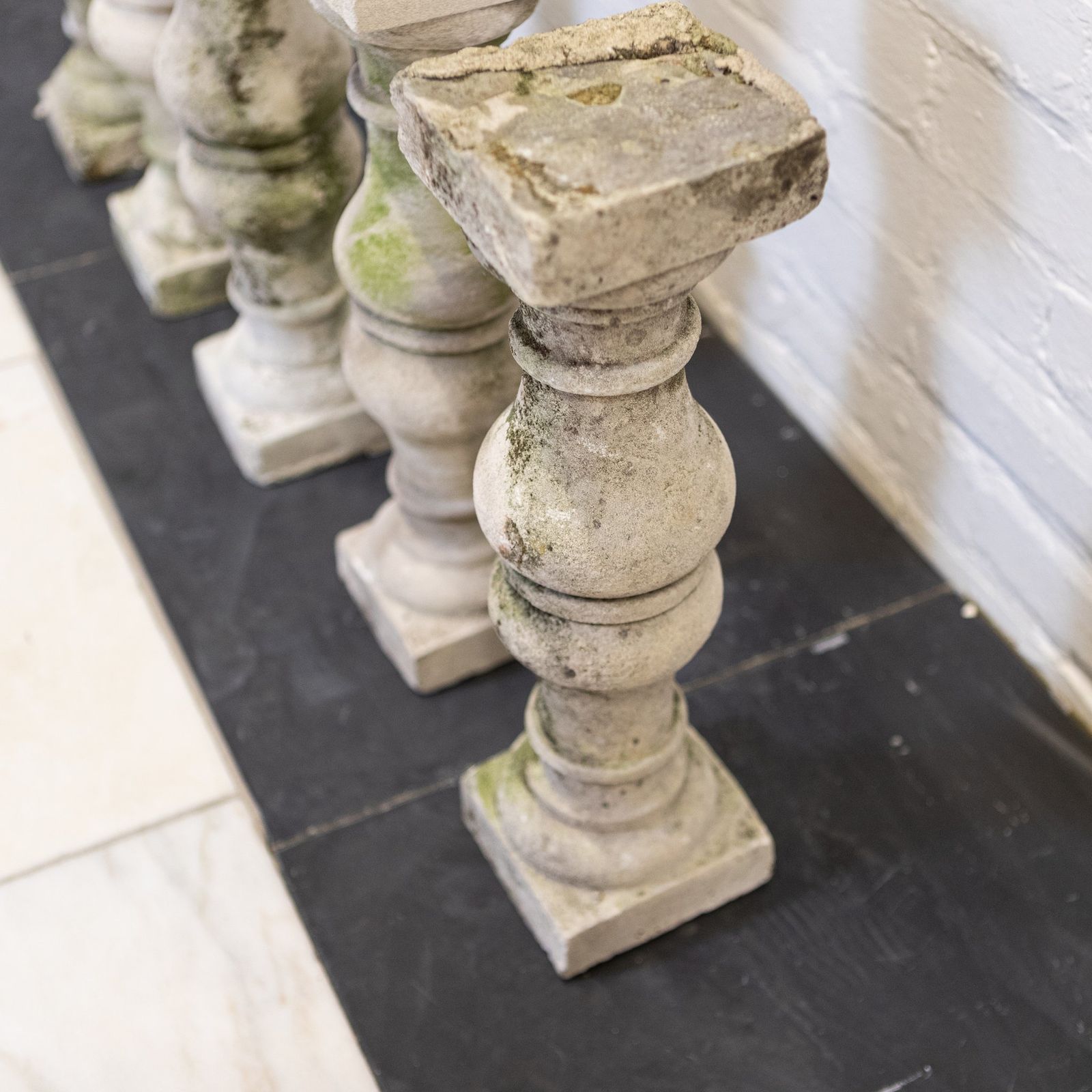Antique Portland Stone Balustrades (Set Of 24+) photo 800.0