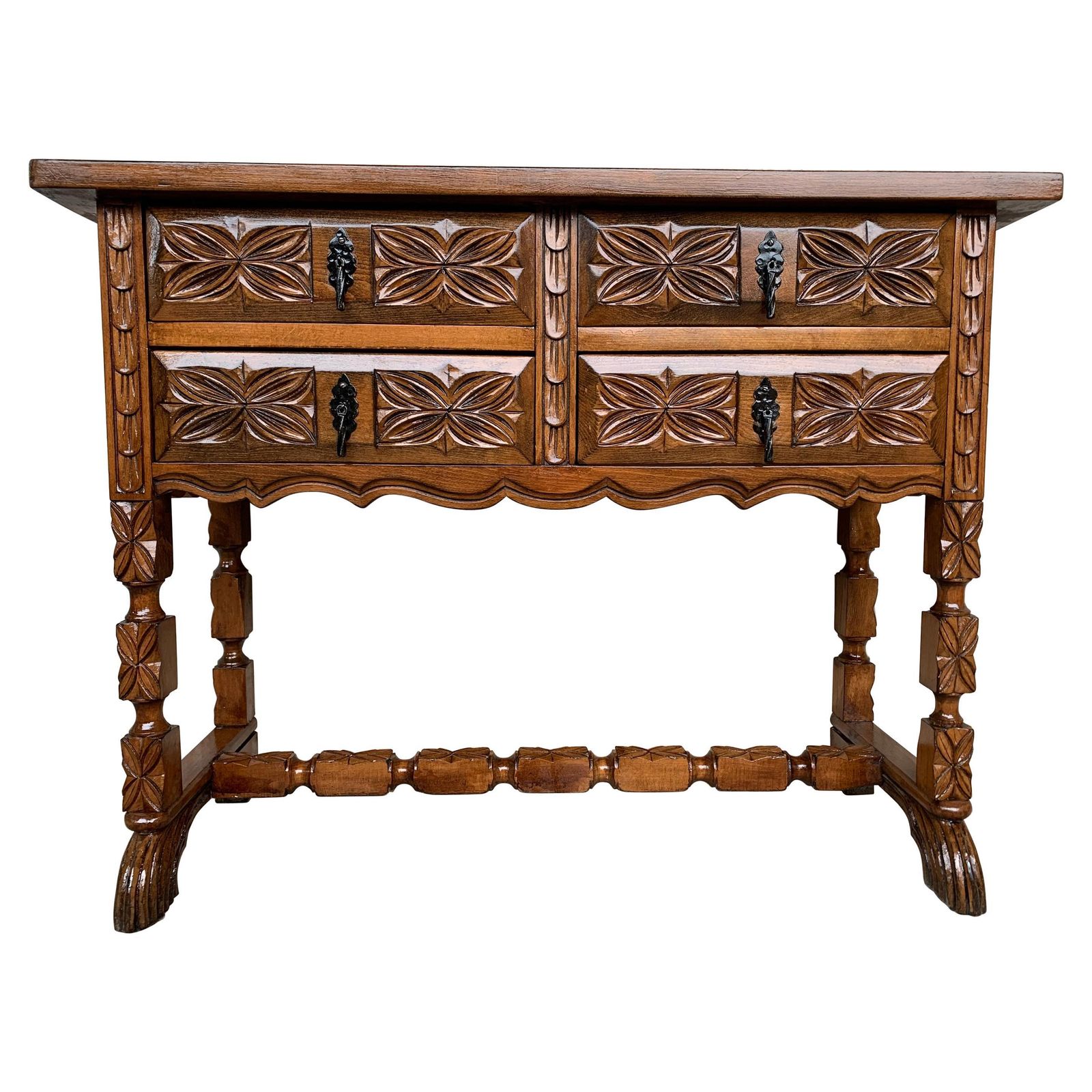 Console catalane espagnole en noyer sculpté, quatre tiroirs, XIXe siècle