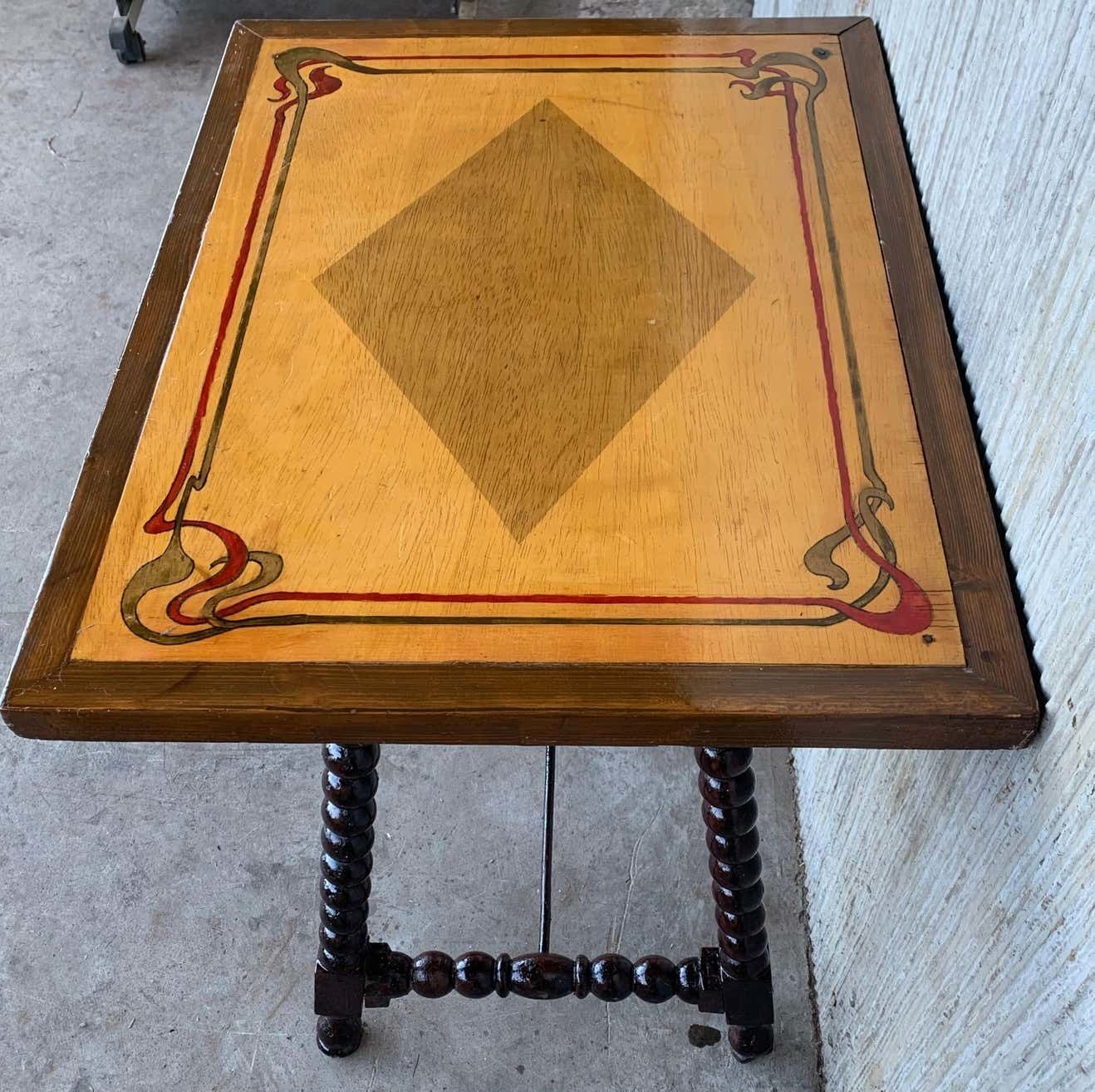 Table d'appoint baroque espagnole, marqueterie et plateau peint, XIXe siècle photo 1977.0