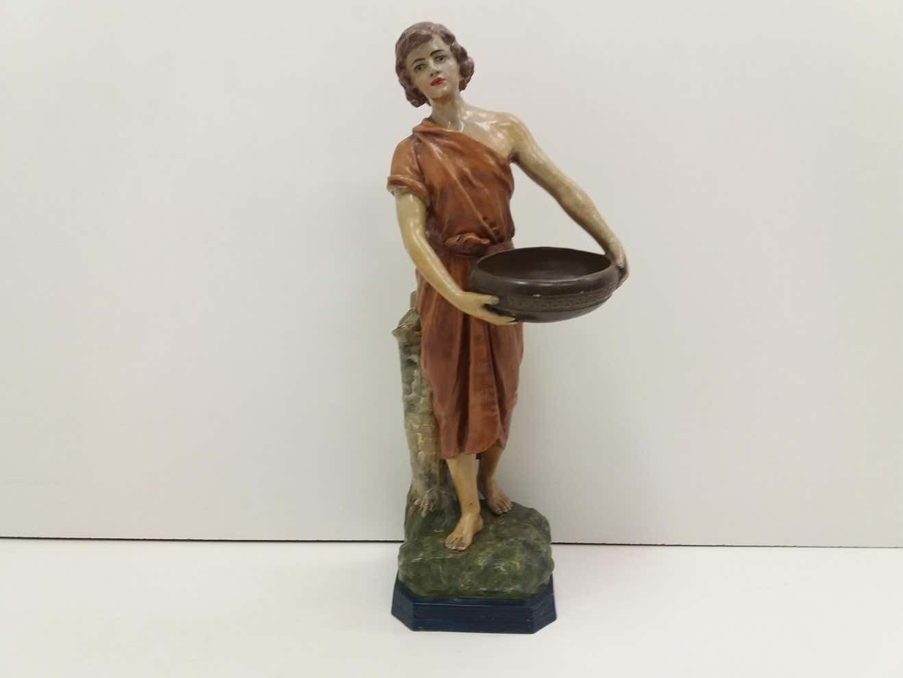 Art Deco Sculpture Women, 1930