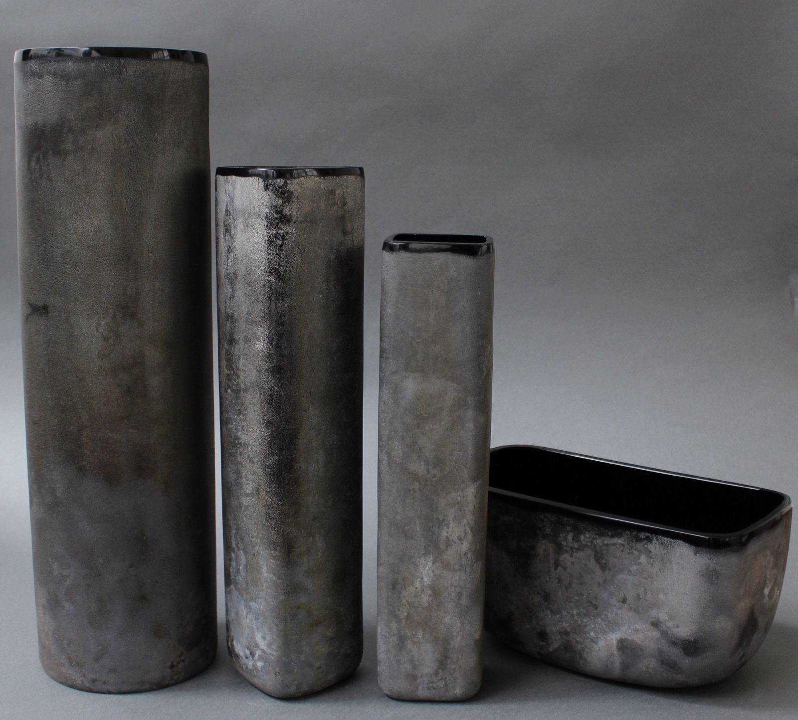 photo vinterior Italian Murano Glass 'Scavo' Vase By Alfredo Barbini IV (Circa 1970s)