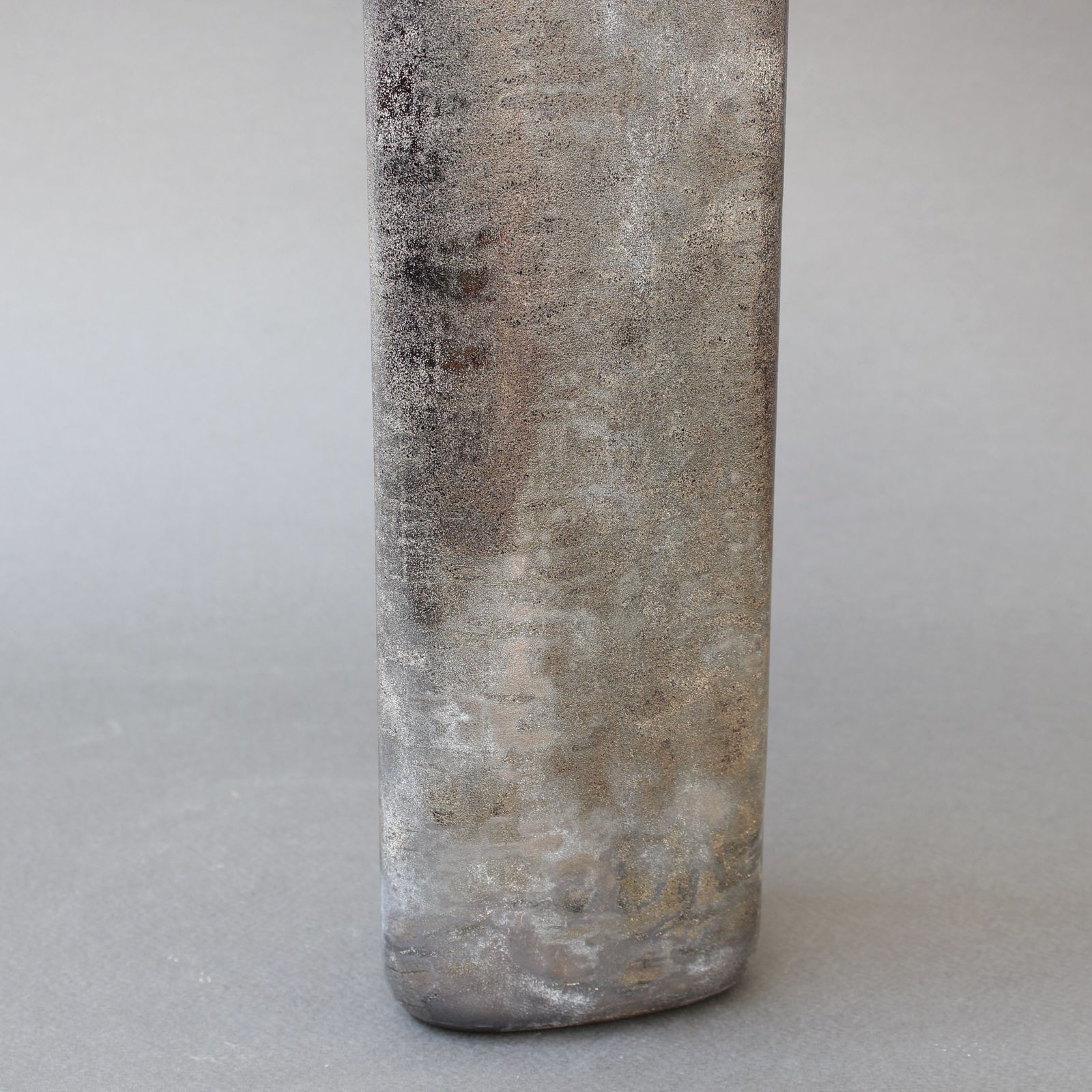 photo furniture Italian Vintage Murano Glass 'Scavo' Vase By Alfredo Barbini II (Circa 1970s)