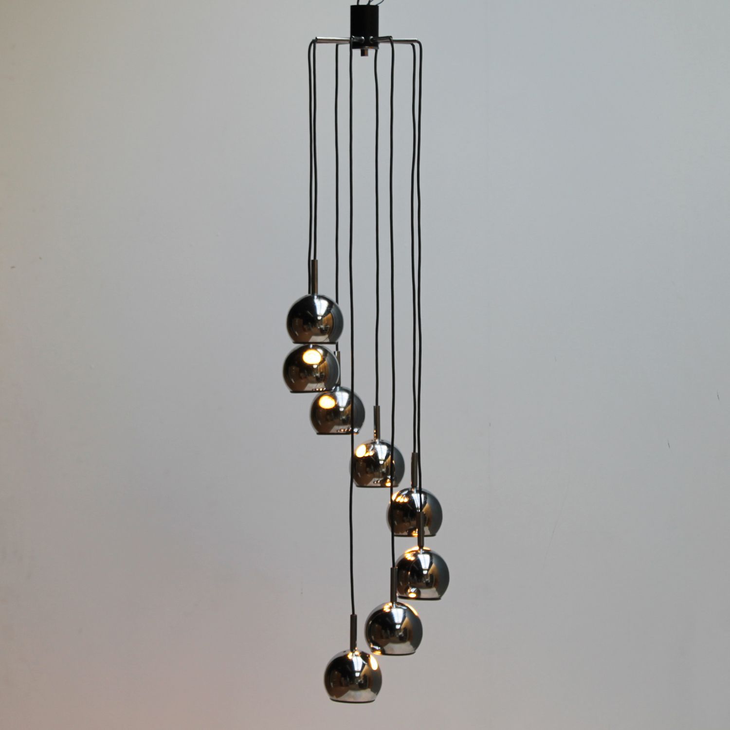 Achtlichts Caschandelaar In Chroom photo Verlichting