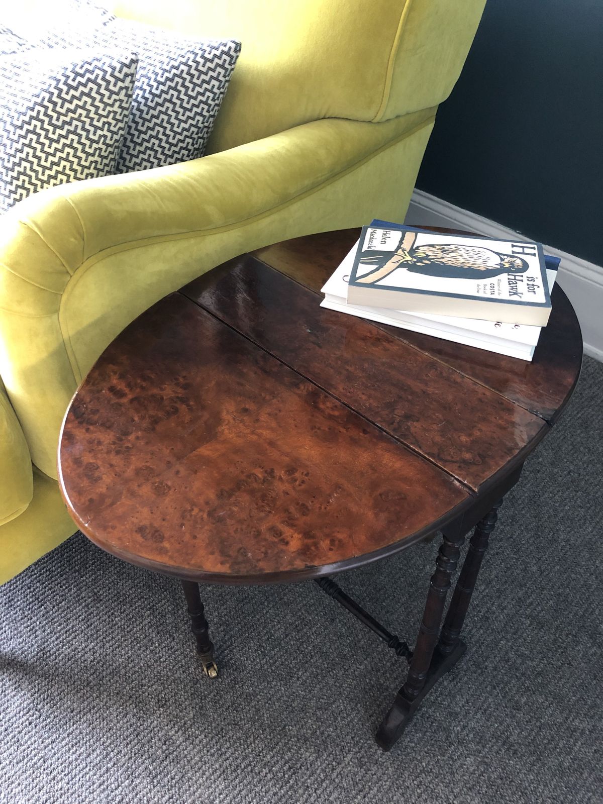 photo buy Victorian Burr Walnut Baby Sutherland Table
