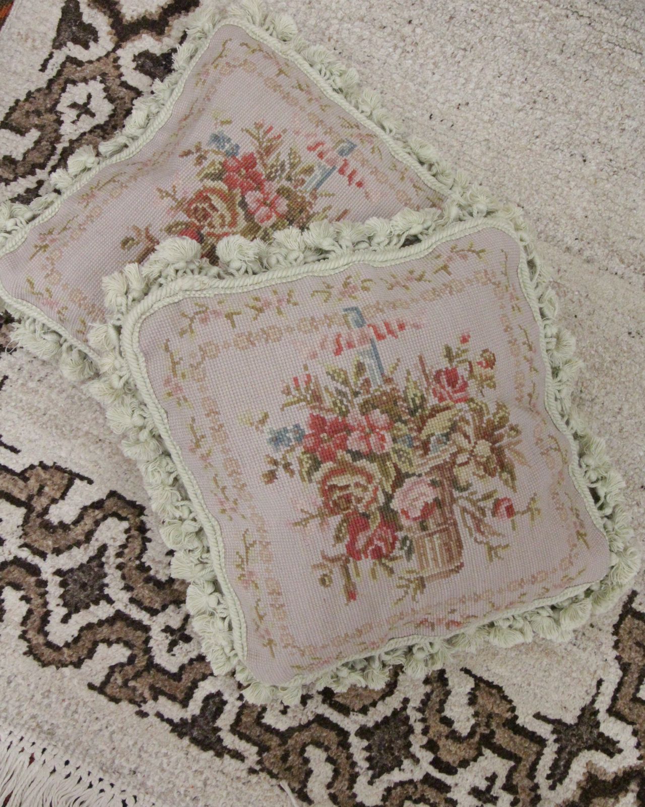 Elegant Pillow Case Floral Hand Embroidered Cushion Cover 35x35cm photo buy