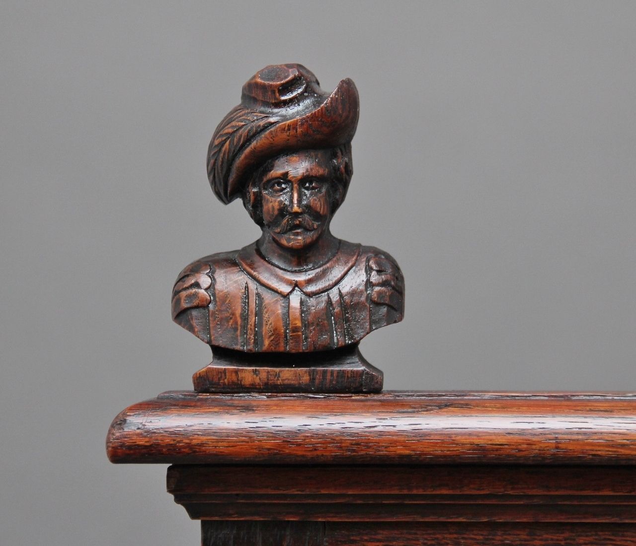 Furniture Superb Quality 19th Century Oak Box Settle photo