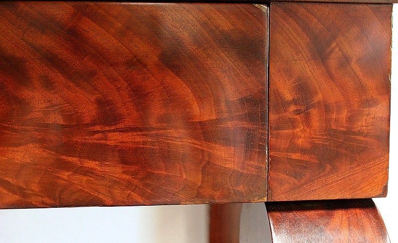 photo vintage Small Console In Burl Mahogany Veneer From Cuba, Restoration Period Early 19th Century