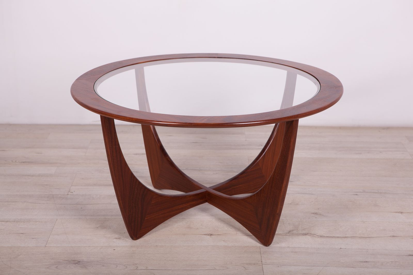 Round Teak Astro Coffee Table By Victor Wilkins For G Plan, 1950s photo Furniture