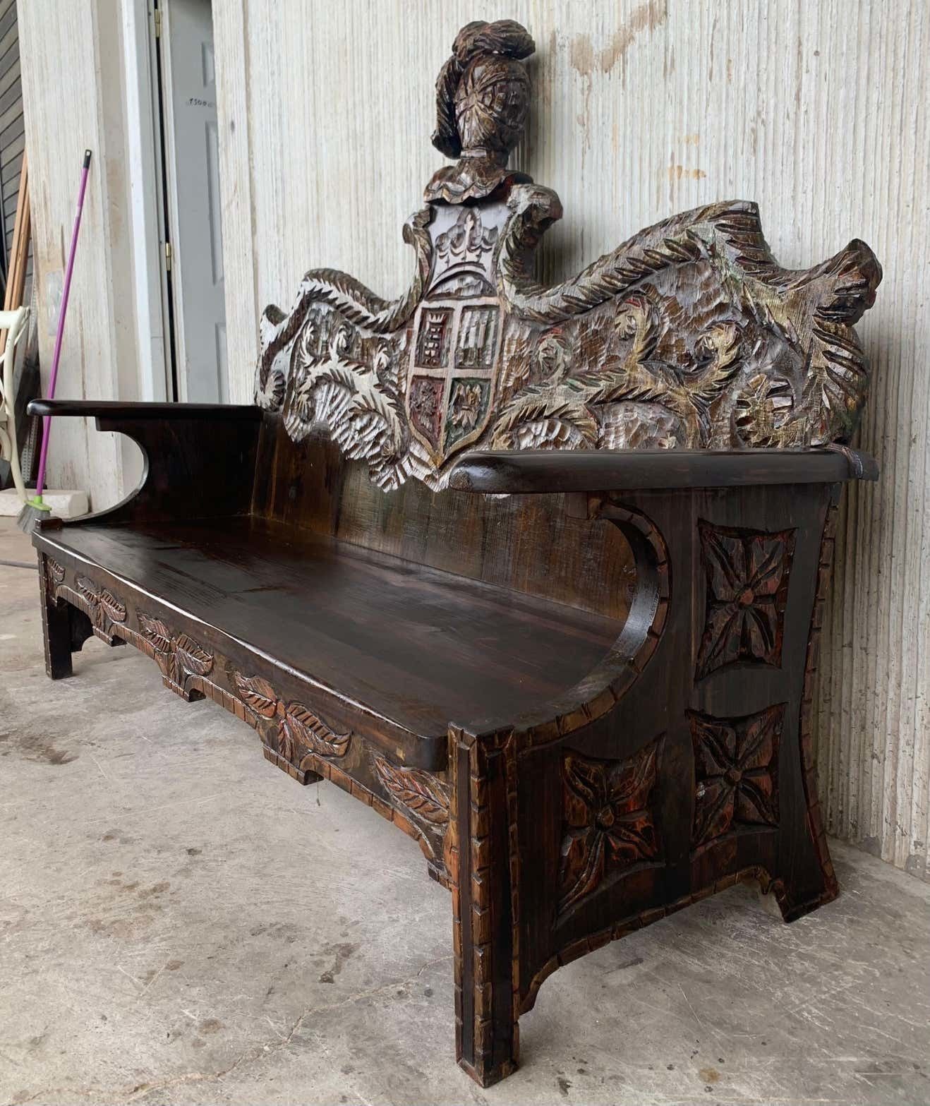 Banc espagnol en chêne sculpté et polychrome, début du XXe siècle photo 3781.0