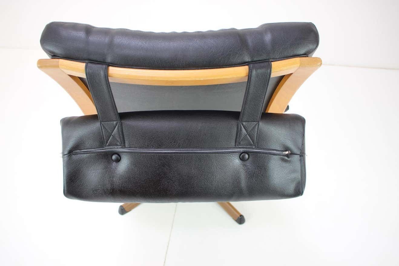 Mid Century Swivel Chair By Gote Mobler, 1960s photo vintage