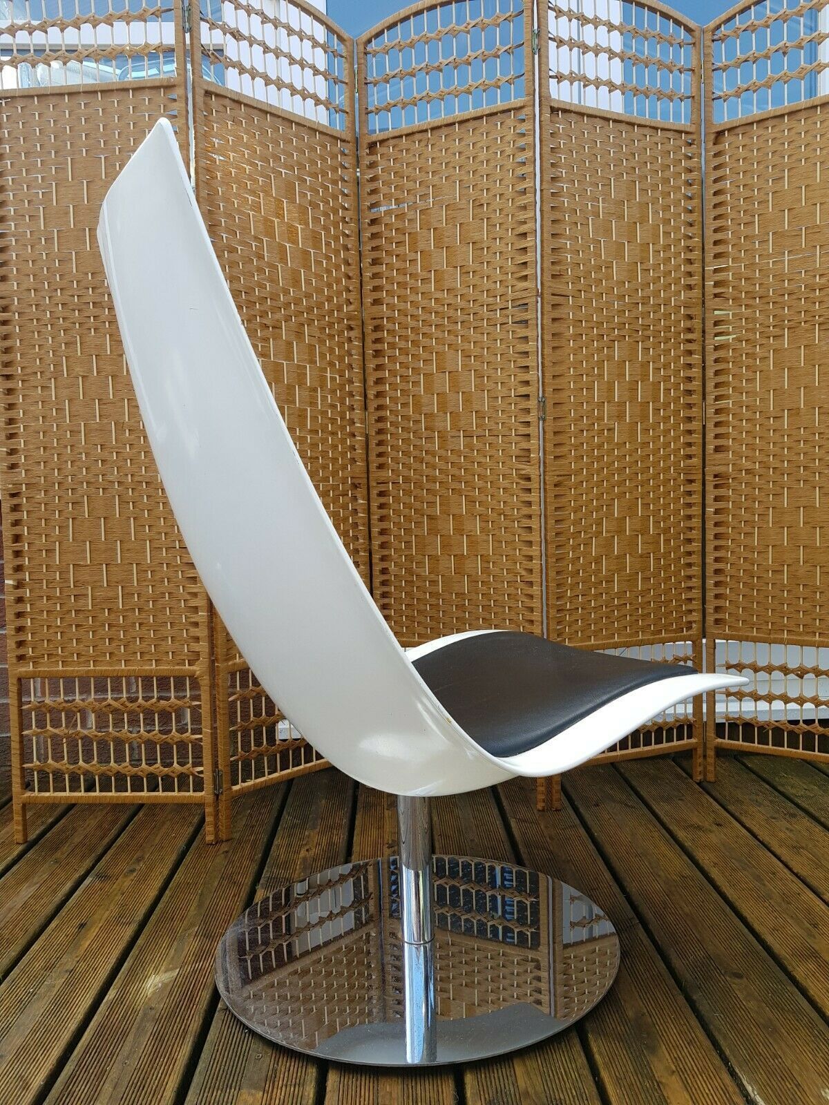 A Very Rare Xpo Mid Century Swivel Chair In Lacquered Steel photo vinterior