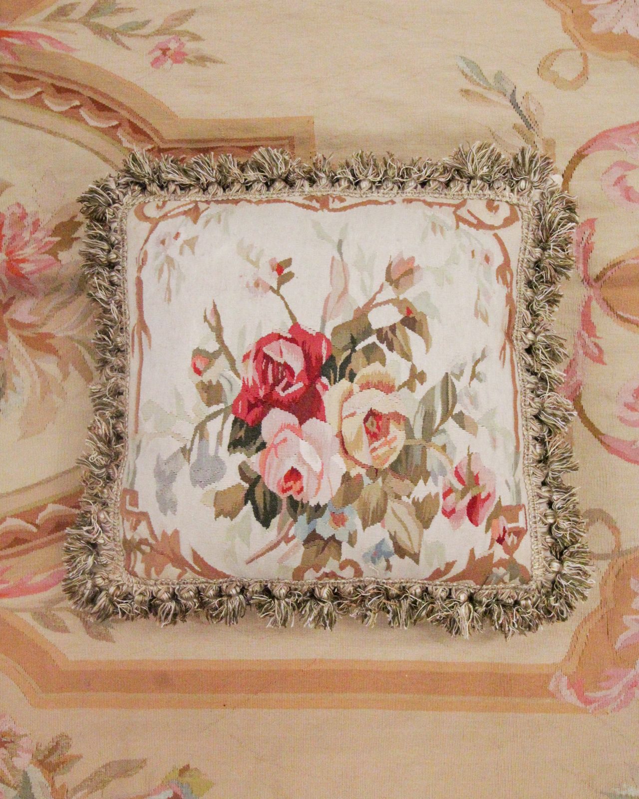 Handwoven Pillow Cover Aubusson Style Floral Cushion Cover 45x45cm