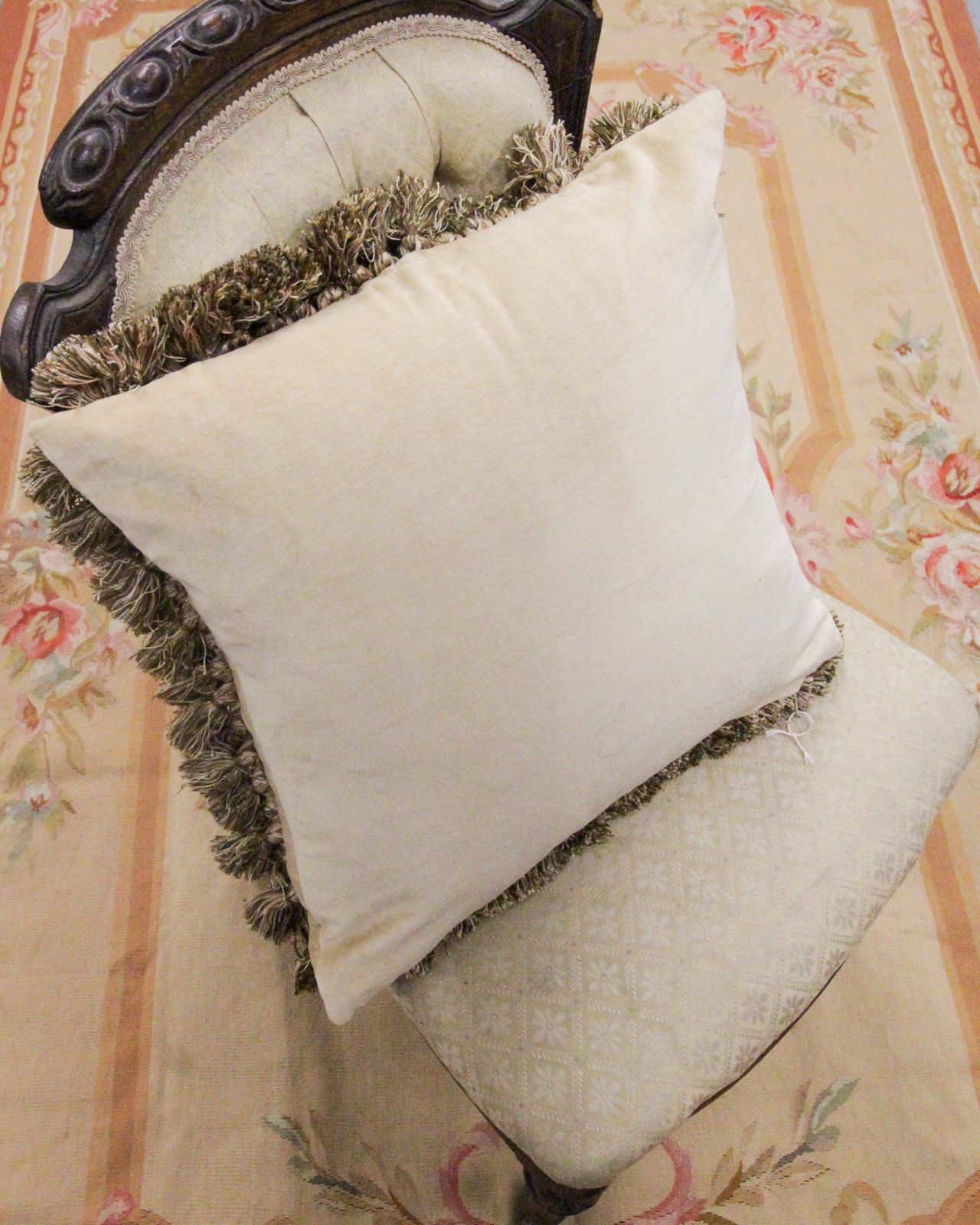 Handwoven Pillow Cover Aubusson Style Floral Cushion Cover 45x45cm photo buy