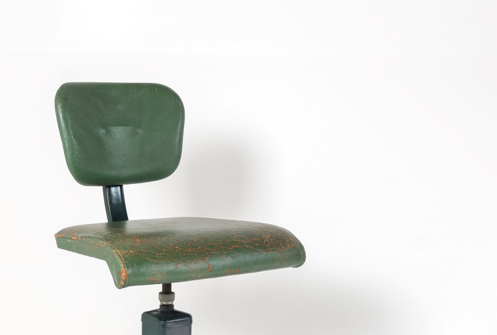 Original 1950s Industrial Factory Swivel Stool By Evertaut | Musicians Guitarist Seat photo for sale