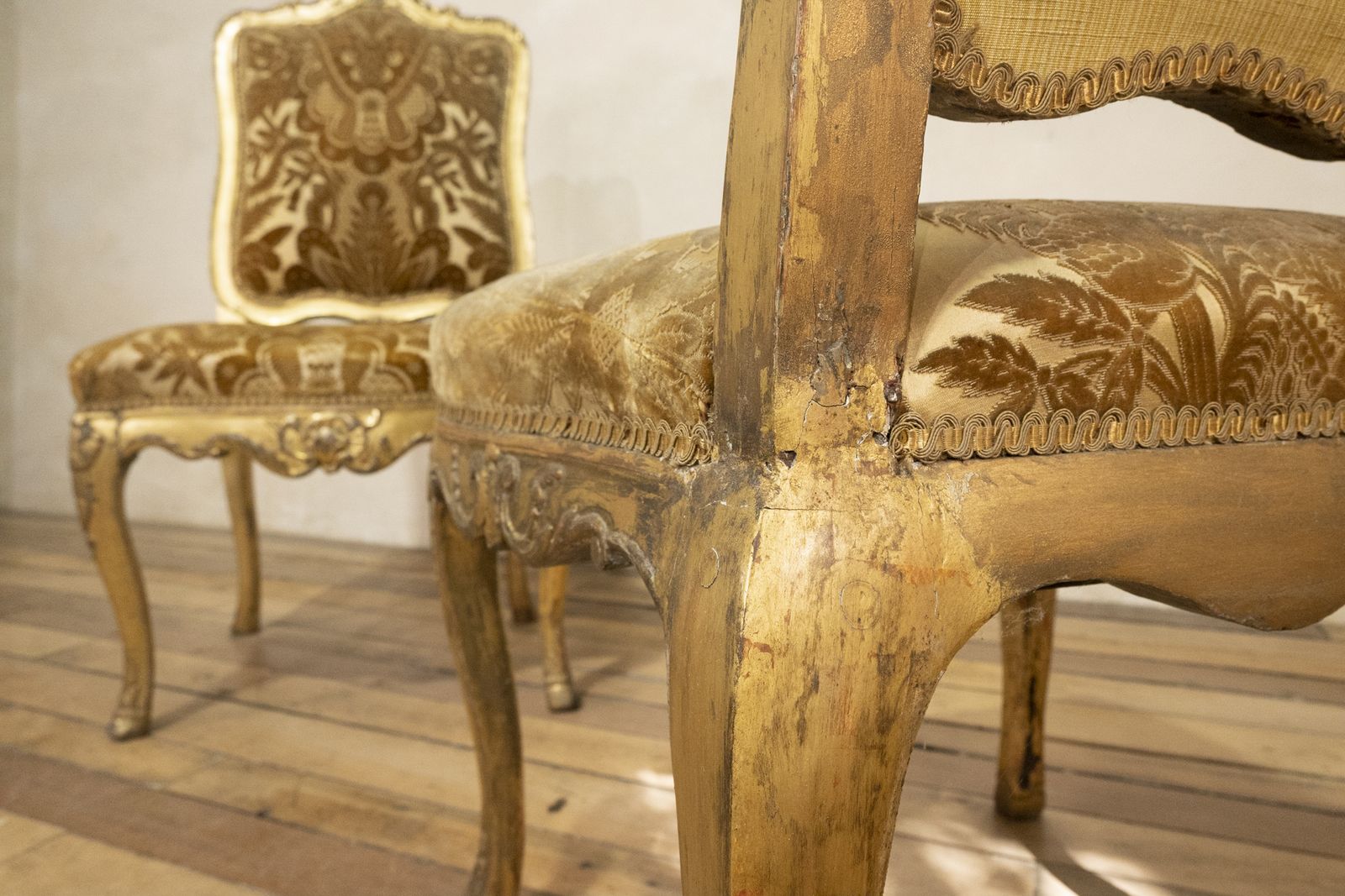 Pair Of French Louis XV Giltwood Side Chairs photo 2928.0
