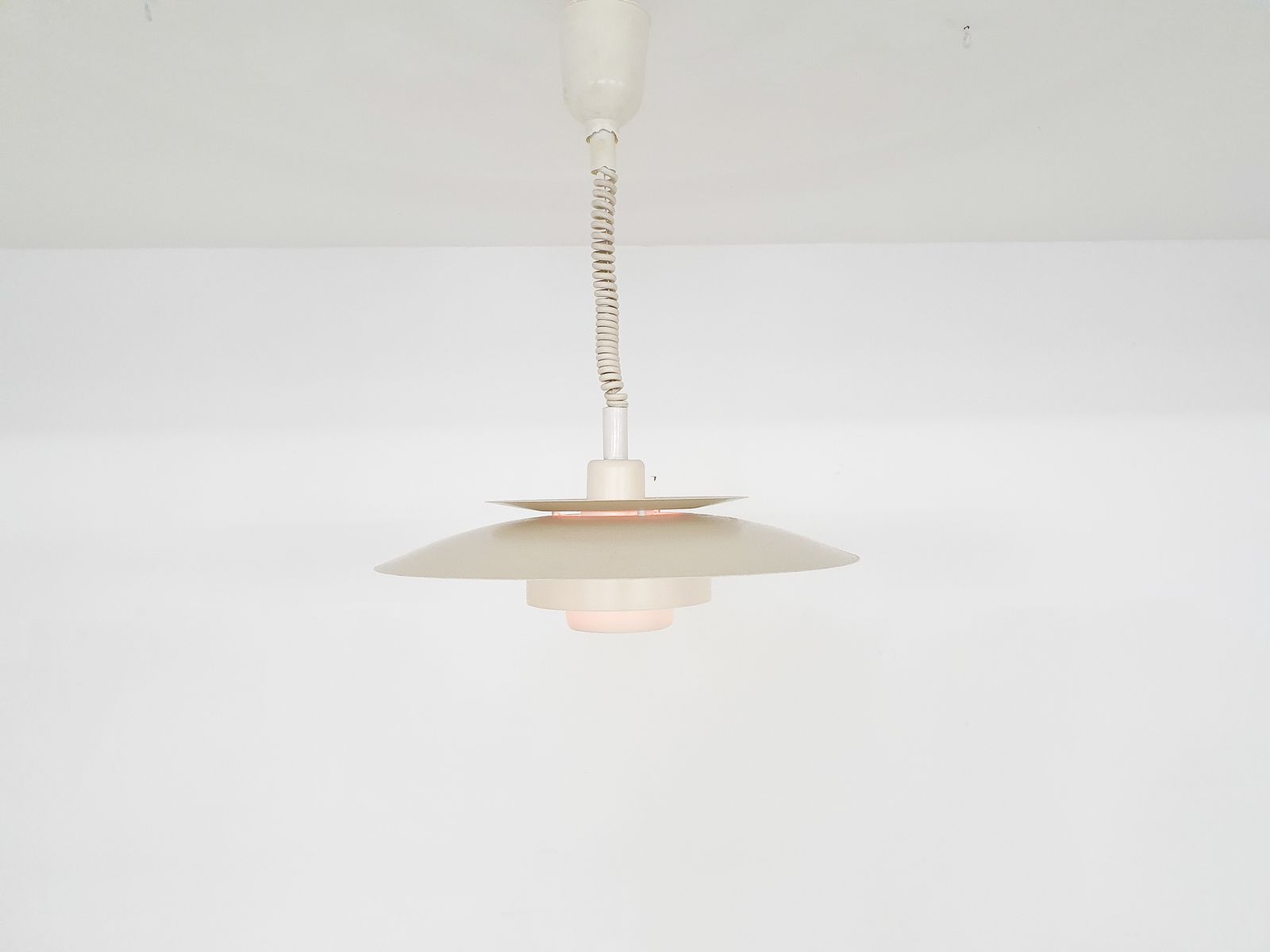 Simon P. Henningsen Voor Lyskaer Belysning Hanglamp, Model 4815 photo for sale
