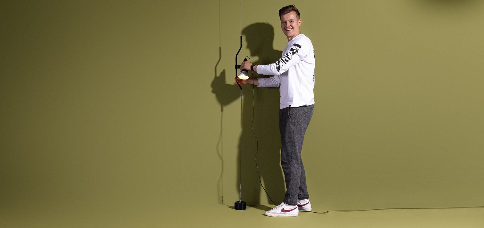 Parentesi Hanglamp Van Flos Met Dimmer photo furniture