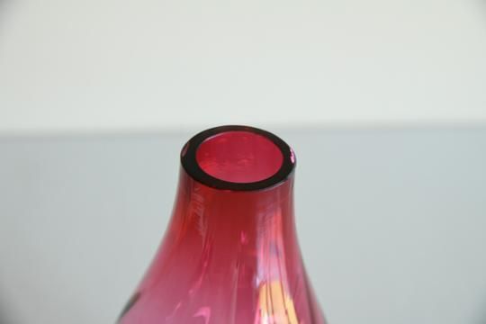 Cranberry Glass Vase photo vintage